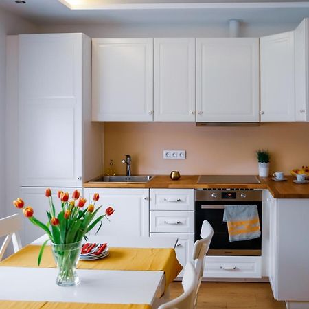 Cozy Apartment In The Downtown ジュール エクステリア 写真