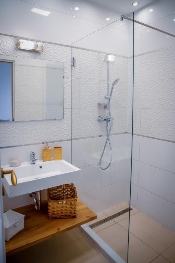 Cozy Apartment In The Downtown ジュール エクステリア 写真